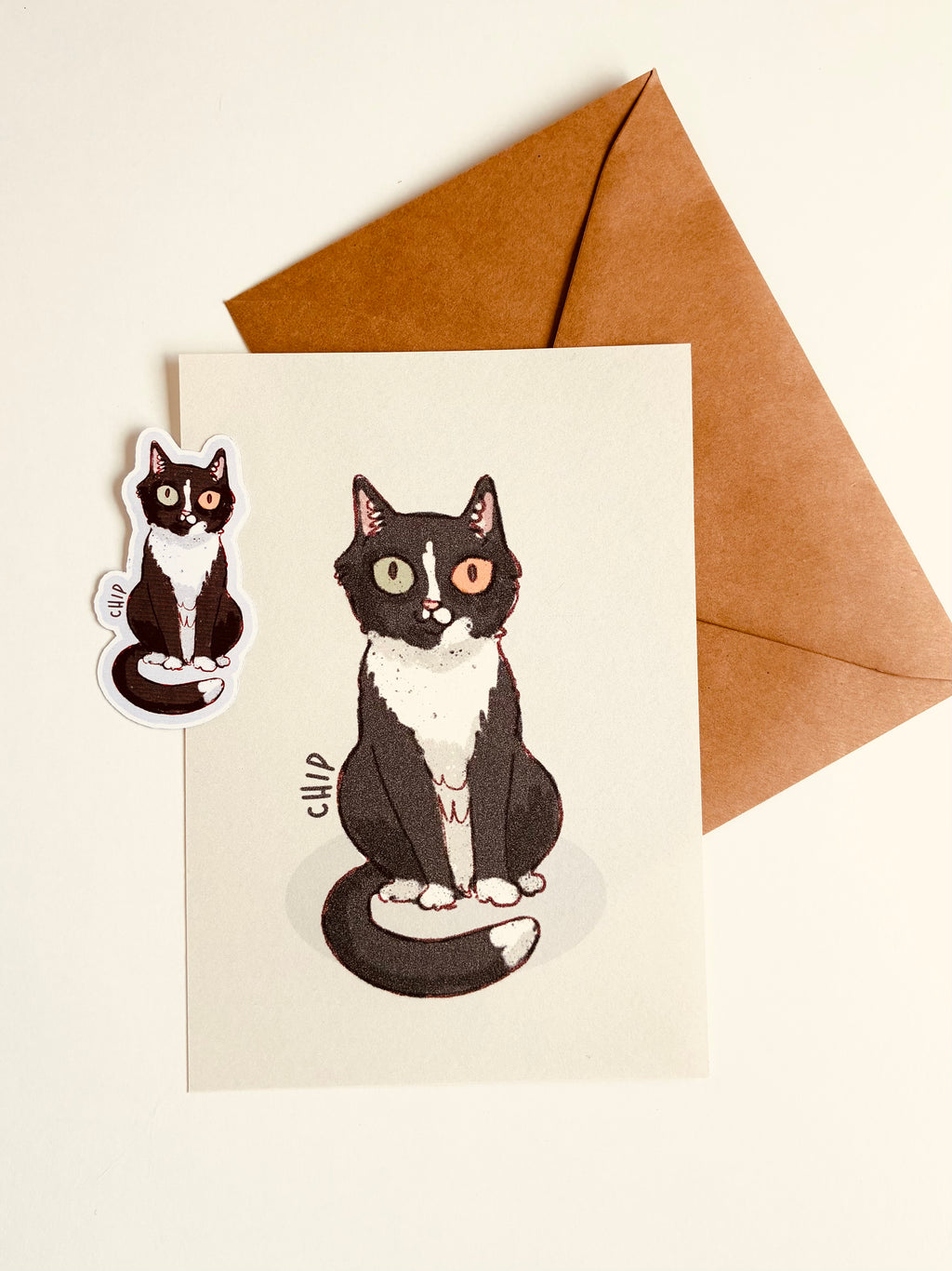Pet portrait · Mini print + sticker